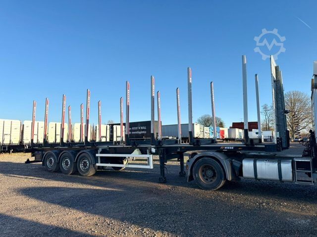 Holztransport Auflieger PAVIC Holzauflieger mit Schemel und Rungen