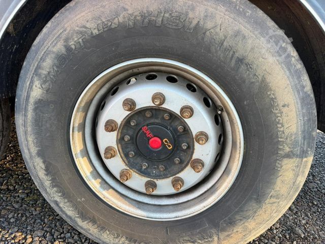 Holztransport Auflieger PAVIC Holzauflieger mit Schemel und Rungen