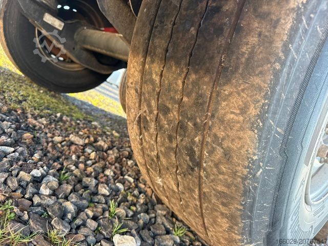 Holztransport Auflieger PAVIC Holzauflieger mit Schemel und Rungen