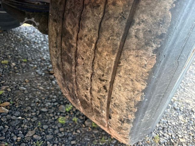 Holztransport Auflieger PAVIC Holzauflieger mit Schemel und Rungen