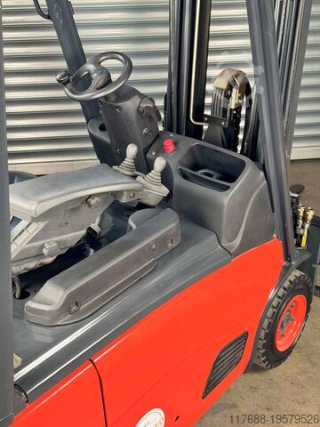 Electric 3-wheeler Linde E16-01 - Freihub - Batterie 94% - Service Neu