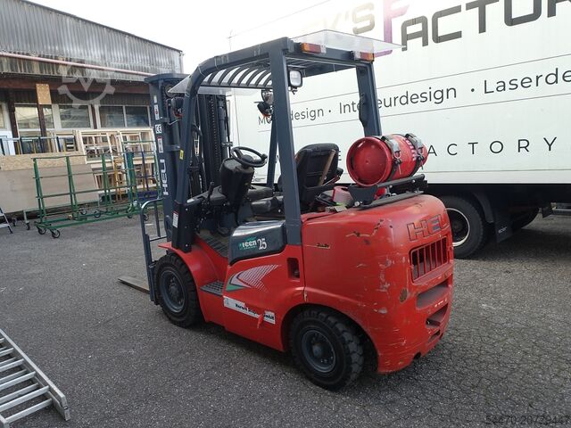 Gas-Gabelstapler HELI CPYD 25