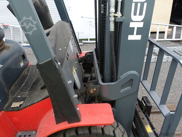 Gas-Gabelstapler HELI CPYD 25