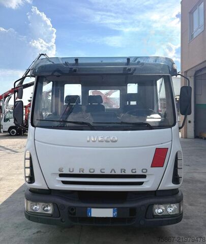 Flatbed truck Iveco EUROCARGO 75E15