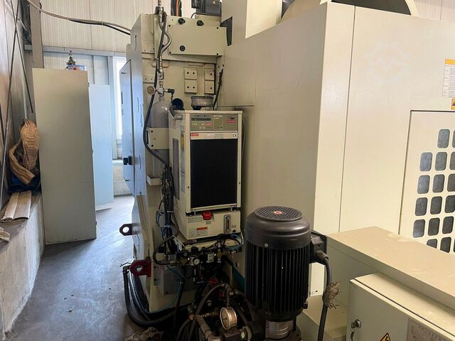 Vertikales Bearbeitungszentrum Saeilo Contur KV1350 YL