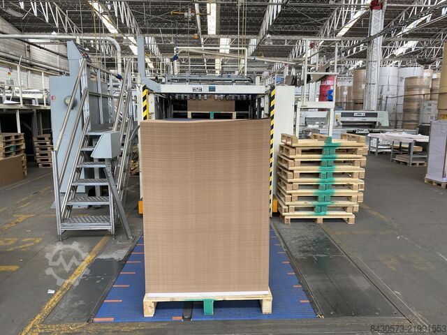 Paper, Cardboard sheeter MarquipWardUnited Sheet wizard 1650 4  roll stand