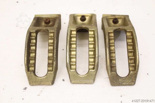 Tensioning brackets (3 pieces) Lenzkes M18-24  30 - 110