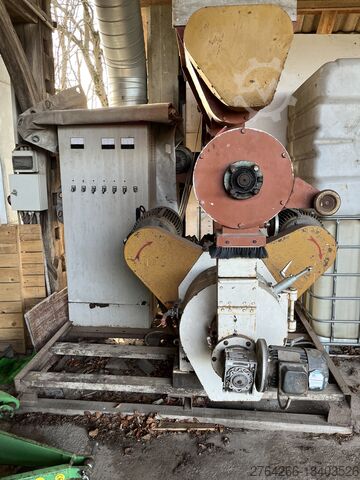 Pellet Machine Pellets