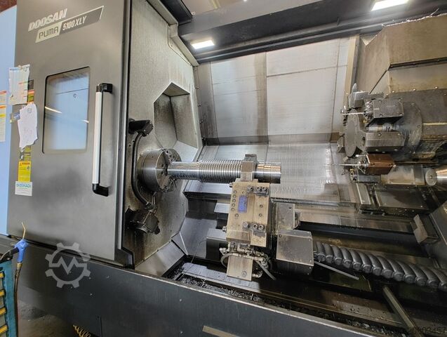 CNC-Dreh- und Fräszentrum DOOSAN Puma 5100 XLY