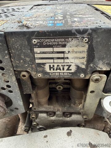 Revo Rüttelplatte DVW2500 Hatz Diesel Baujahr 2008 mit Fahrwerk. REVO DVW2500 hatz diesel 2008 met wielstel