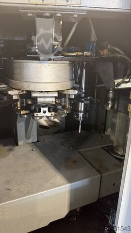 Universal machining center Deckel Maho DMU 50