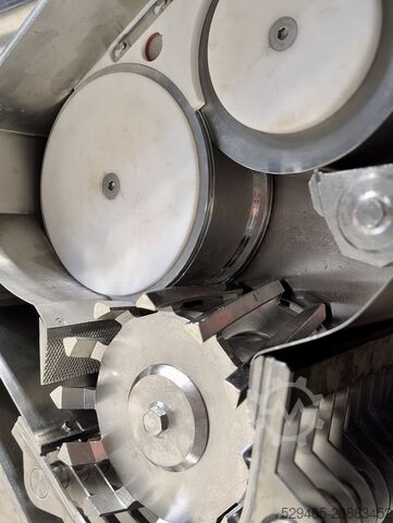 Roller Compactor Gerteis GMP-Polygran Macro Pactor 250/100/3