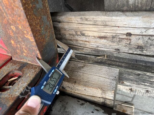 Multi-pallet handler 2/1 profile type Durwen DPK35C