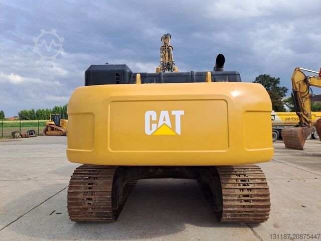 Crawler excavator CAT 330 DL UHD (21m UHD + standard boom)