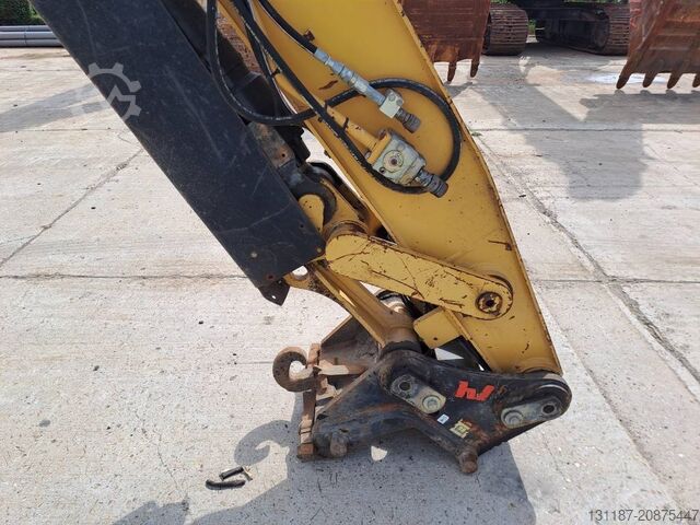 Crawler excavator CAT 330 DL UHD (21m UHD + standard boom)