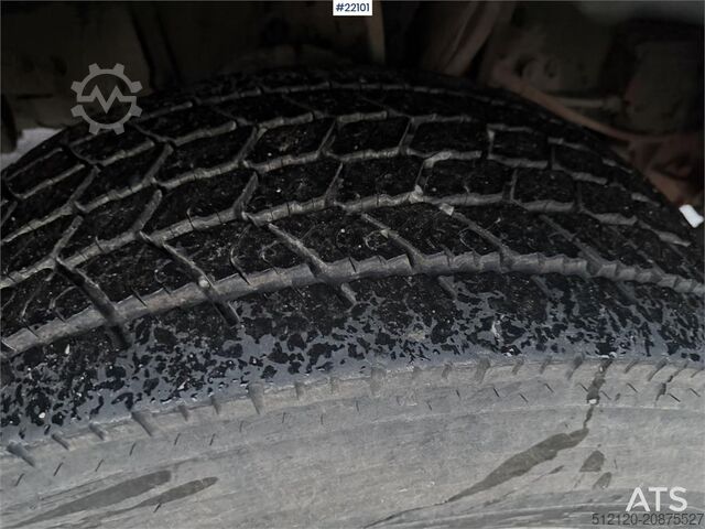 Log transporter Volvo FH16 8x4 Globetrotter Royal timber truck w/Loglift