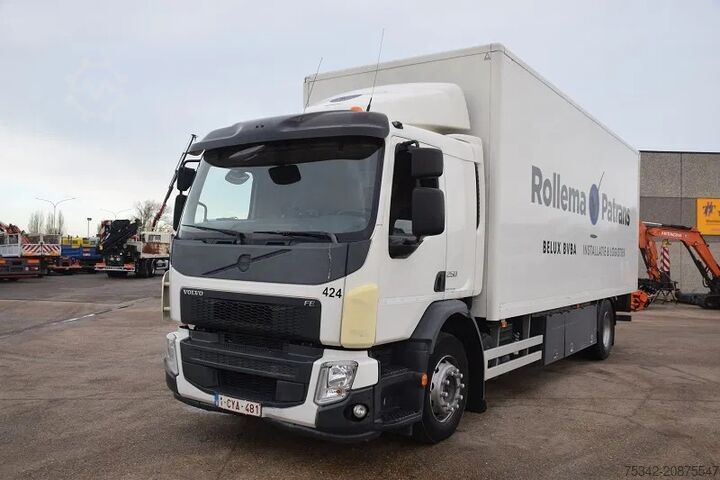 Suitcase Volvo FE 250