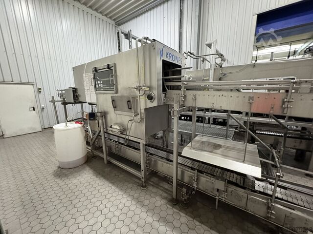 Krones K6W-25-S-E Crate Washer (2000) Krones Kastenwascher