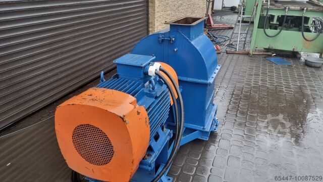 Schlagmühle für Hackschnitzel, Biomasse, Hacker Młyn bijakowy 55kw