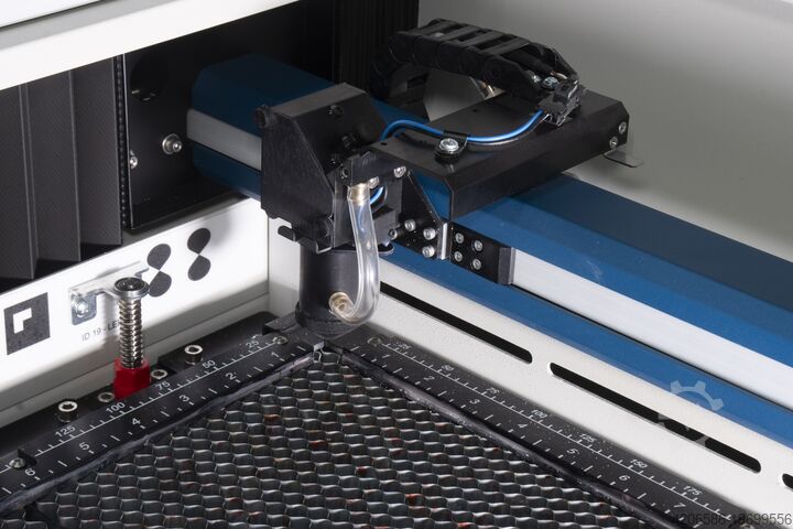 Laserschneidemaschine Epilog Fusion Edge 12 (CO2/60W)