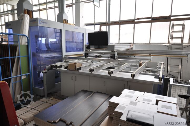 Bearbeitungszentrum mit Durchlauf Weeke Optimat BHX 500