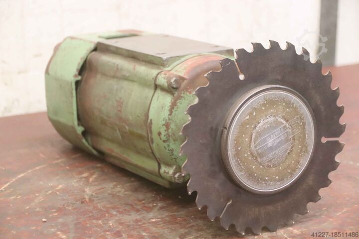 Milling motor 1.6/2.8 kW / 2845/5790 rpm with quick-release system Siemens Leuco 1PC3084-2AA99
