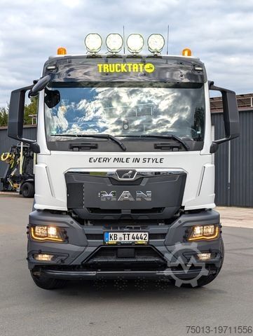 Skip truck MAN TGS 26.440 6x2-4 HYVA Absetzer, MIETEN?