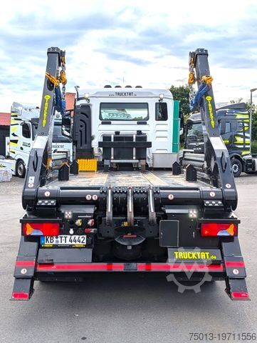 Skip truck MAN TGS 26.440 6x2-4 HYVA Absetzer, MIETEN?