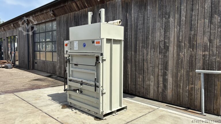 Baler, waste compactor, cardboard baler, press HSM 155 vl