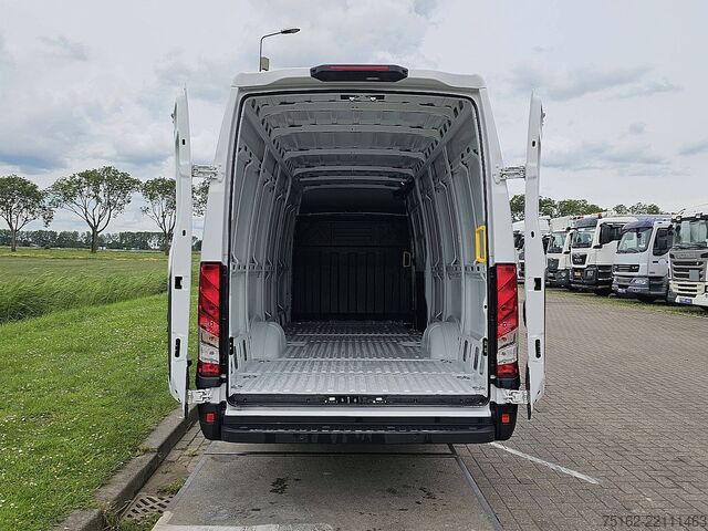 High-roof van IVECO DAILY 35S18 L4H2 3.0 Aut. 176pk!