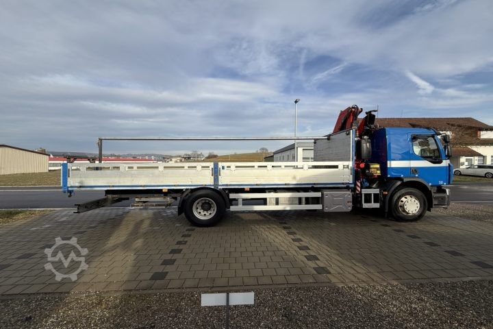 Truck mounted crane Renault D Wide 18.380 4x2 F135A.22 / Swiss-Vehicle