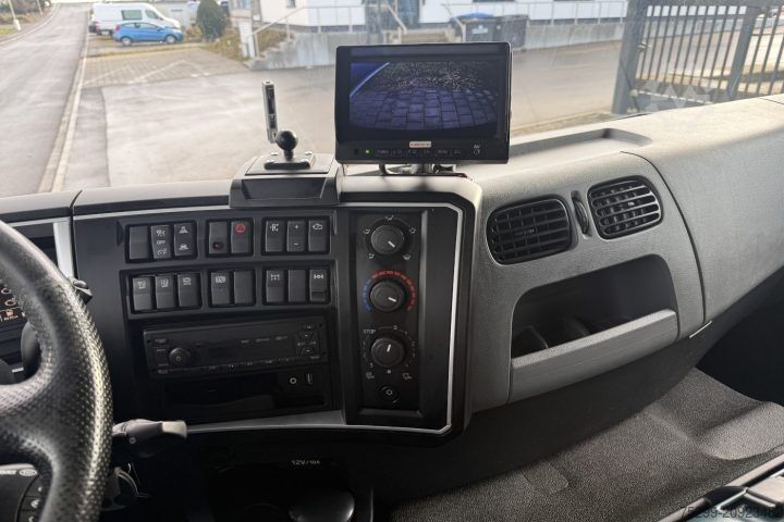 Truck mounted crane Renault D Wide 18.380 4x2 PK 12002 EH / Swiss-Vehicle