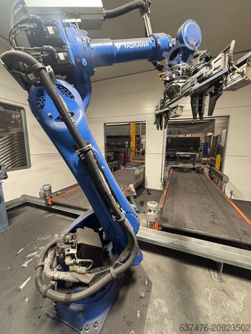 Industrial robot Yaskawa 