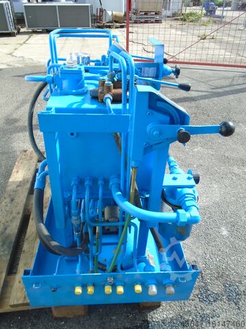 Hydraulic pump unit HYDRAULIC PUMP With petrol engine