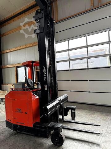 Schubmaststapler Toyota BT Refllex FRE270