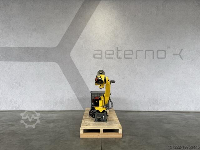 Refurbished Industrial Robot — 1 year warranty FANUC M-20iA