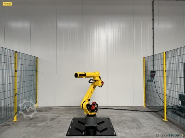 Refurbished Industrial Robot — 1 year warranty FANUC M-20iA