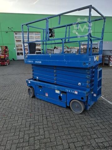 Scissor lift Haulotte COMPACT 14