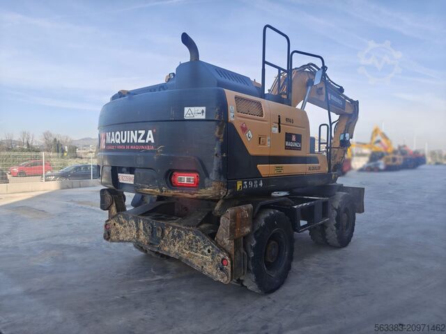 Wheel excavator Hyundai HW140