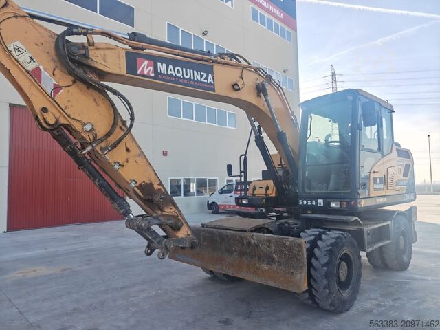 Wheel excavator Hyundai HW140