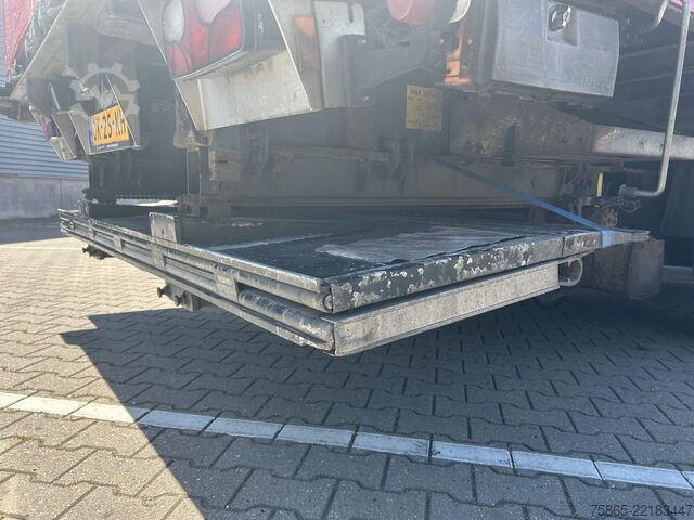 Curtain sided Pacton T3-001 / Curtainside / Loadlift Defect / APK TU...