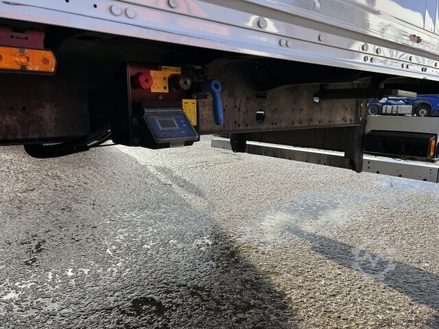 Box body Schmitz Cargobull SCB S2 / Box Trailer / Disk / APK TUV 10-26