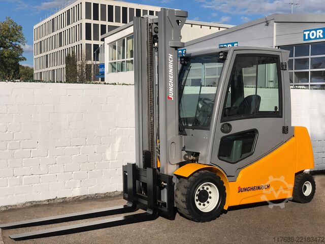 Electric 4-wheeler Jungheinrich EFG 550s Service Neu - Klima Batterie 85% Garantie