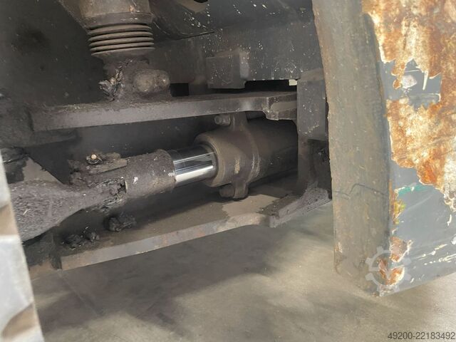 Gabelstapler Toyota 7FBMF45