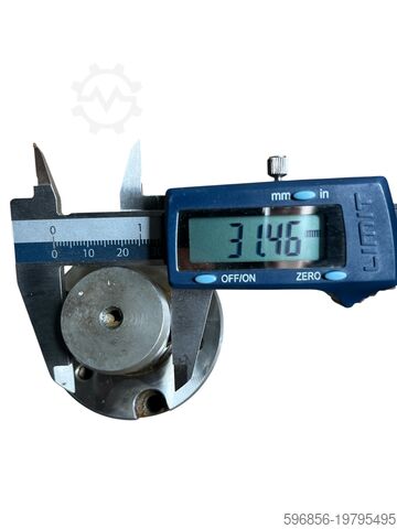 Machine foot C-max Fuji Seiko Japonia fi81 mm