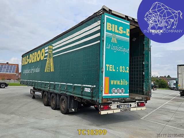 Sliding tarpaulins Schmitz Cargobull 