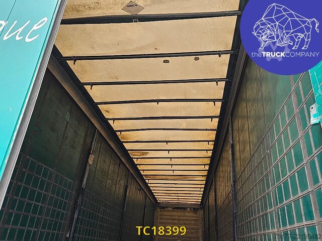 Sliding tarpaulins Schmitz Cargobull 
