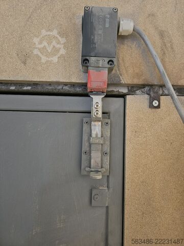 Industrieroboter zum Sandstrahlen KUKA KR 10 R1420