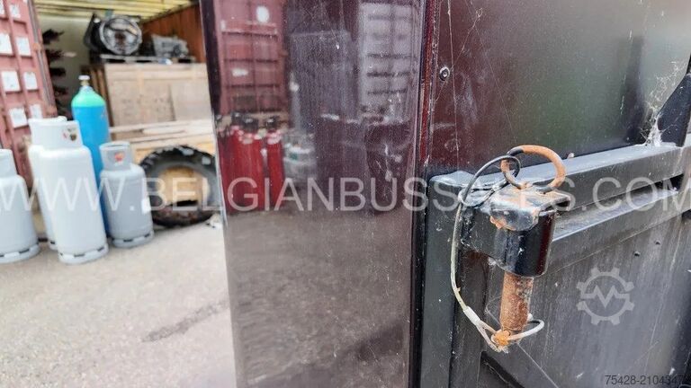 Motor coach SKIBAK Black