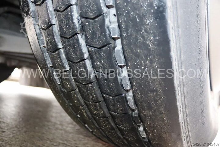 Motor coach Iveco Magelys Pro / 12.8m / Euro 6 / Full option